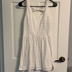 Eyelet dress - white